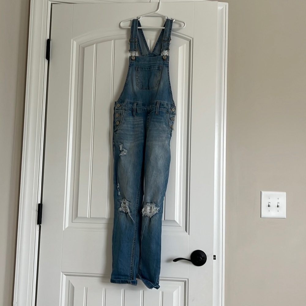 Brand new worn once SO size 8 girls overalls
